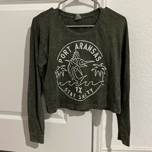 Women’s long sleeve crop top